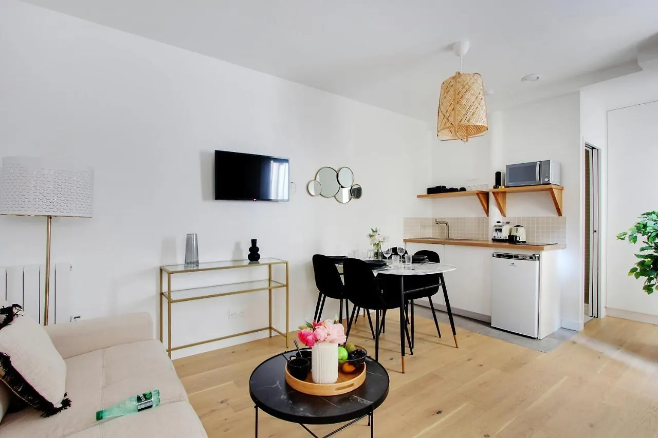Apartament Cmg - Sacre Coeur / Montmartre Paryż 0*,  Francja
